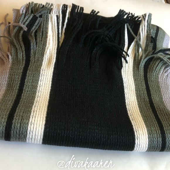 🎊HP🎊 Men’s Classic Cashmere Fringe Scarf - Picture 7 of 8